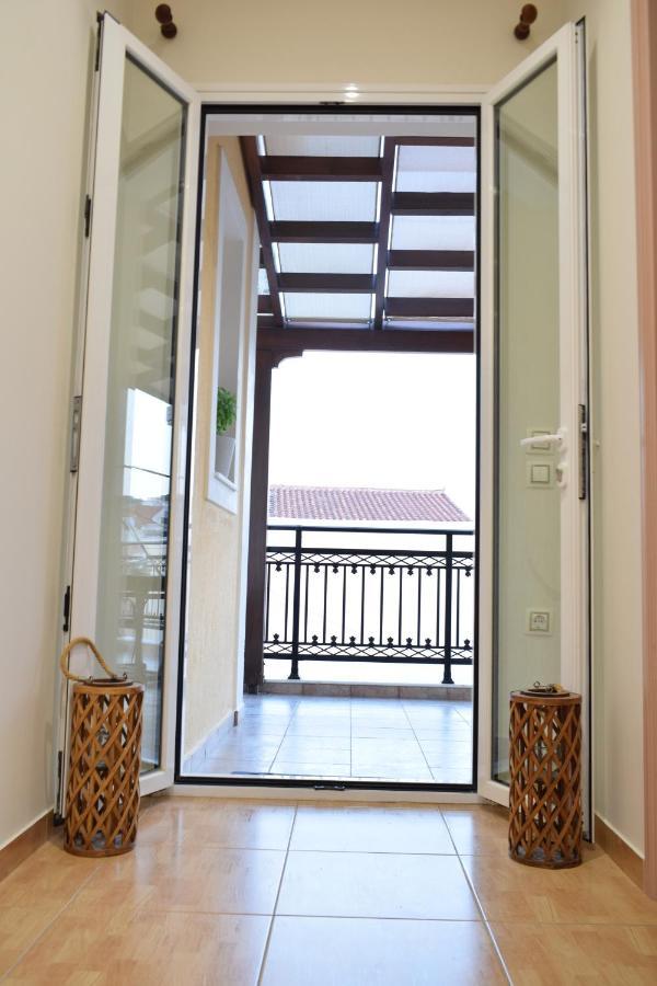 Alimar Apartment Argostolion Exterior foto